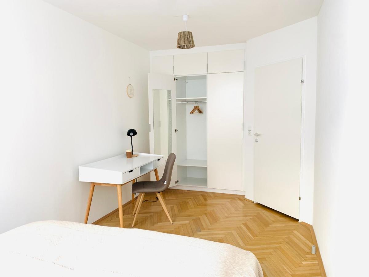 Ruhige Wohnung Im Gasometer Wien *Wifi*U3*Netflix* Екстериор снимка