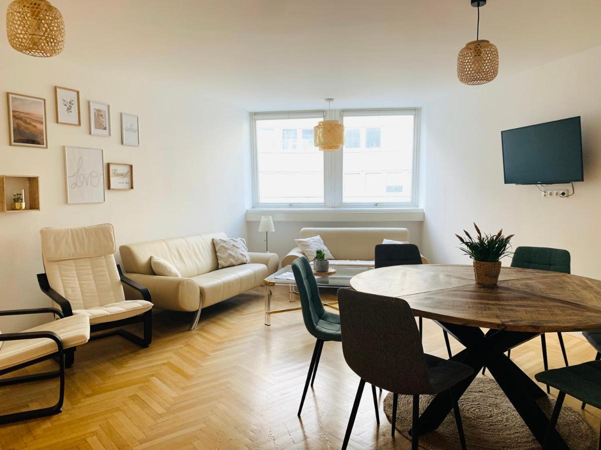 Ruhige Wohnung Im Gasometer Wien *Wifi*U3*Netflix* Екстериор снимка