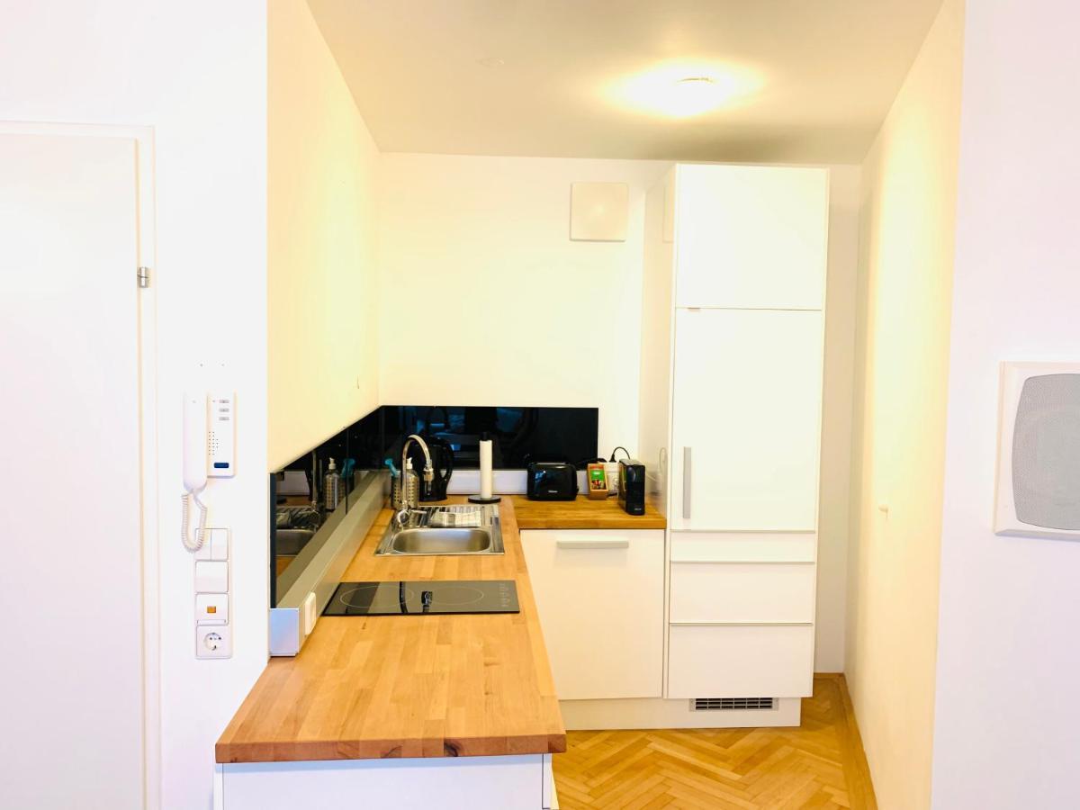 Ruhige Wohnung Im Gasometer Wien *Wifi*U3*Netflix* Екстериор снимка