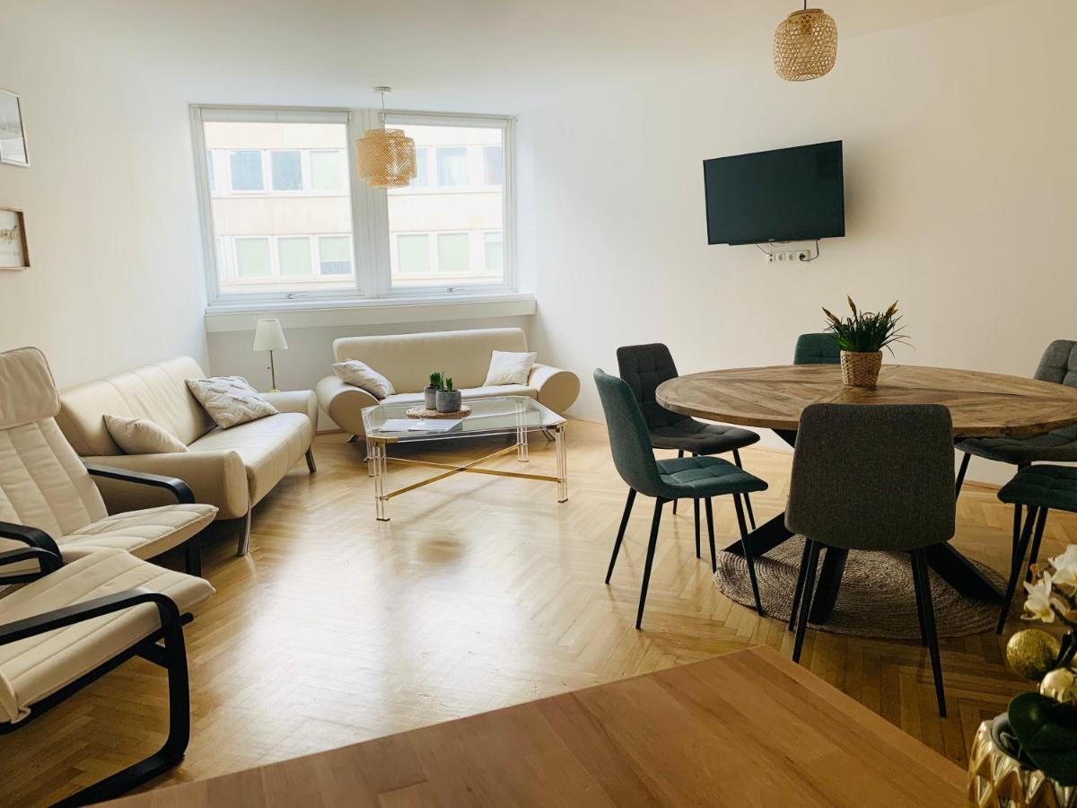 Ruhige Wohnung Im Gasometer Wien *Wifi*U3*Netflix* Екстериор снимка